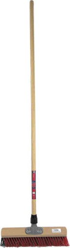 X bezem rood zwart met houten steel 150 cm