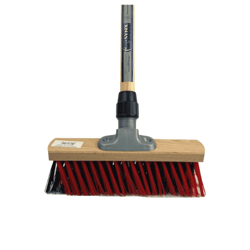 X buiten bezem 30 cm met houten steel 130 cm