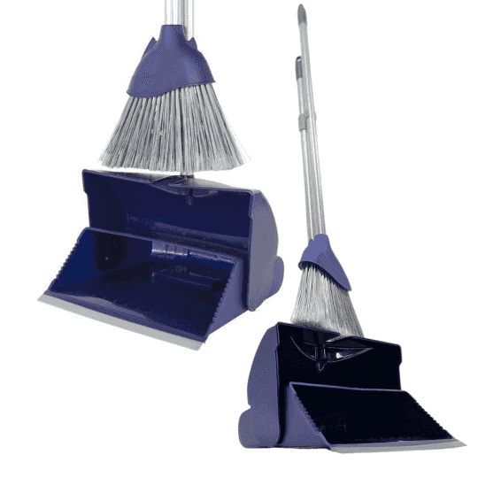 Stoffer en blik staand