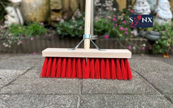 Synx Tools Straatbezem nylon 40cm met steel