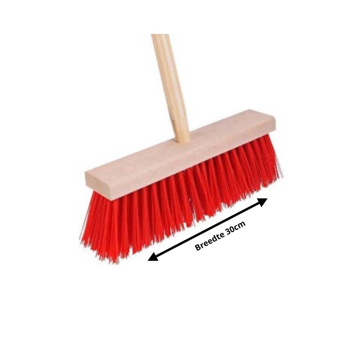 Buiten bezem met harde borstel en houten bezemsteel van 130 cm voor natte ondergronden