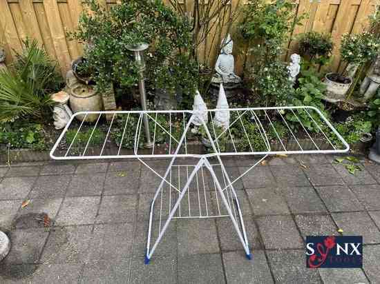 Wit inklapbaar wasrek voor drogen van kleding in huis – Synx Store