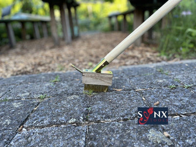 Synx Tools - Onkruidborstel met schraper + Extra Borstel - Voegenborstels - Voegenkrabbers - 2x schraper, 1x steel 160cm
