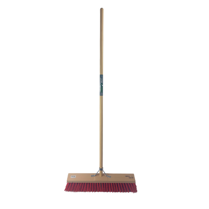 Synx Tools Straatbezem 60 cm - veger - tuinbezem - harde bezem - Incl. bezemsteel 160 cm