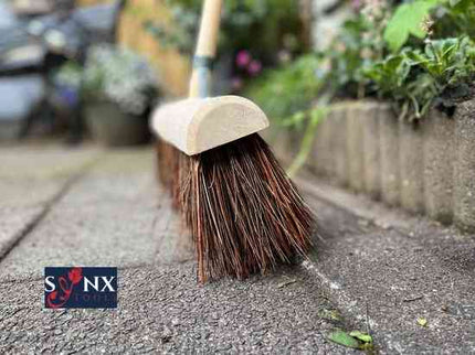 Synx Tools Gemeentebezem 45 cm - straatbezem - buitenbezem - Incl. bezemsteel 150 cm