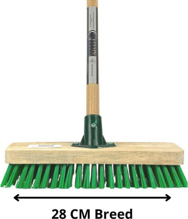 schrobbezem 28 cm met houten steel voor tegels en mos verwijderen