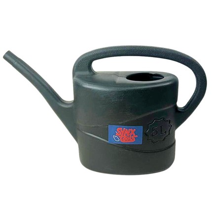 Gieter 5 liter zwart met sproeikop – Synx Store