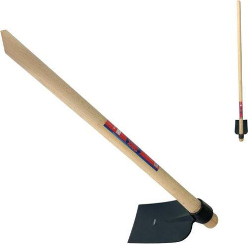 Landhak 12 cm met gesmeed stalen blad en houten steel van 130 cm