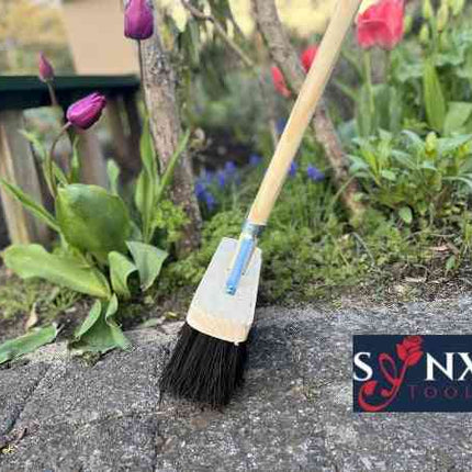stadsbezem Colombo 30cm met houten bezemsteel en natuurvezel 