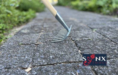 Synx Tools Tuinhark 8 Tanden verzinkt Hark Harken Bladharken Bodembewerkers Onkruidverwijderaar Tuinartikelen Compleet Incl. 160cm steel