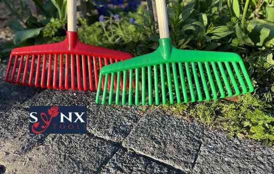 Synx Tools Gazonhark Blauw/Groen - Bladhark - 23 Tanden - Met Steel 120 cm
