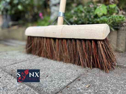 Synx Tools Gemeentebezem 45 cm - straatbezem - buitenbezem - Incl. bezemsteel 150 cm