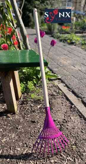 Synx Tools Kinder bladhark Gazonhark  Hark - Buitenspeelgoed / Speelgoed - Inclusief steel 75cm - Tuinier / Zandbakspeelgoed