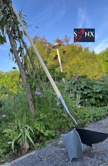 Synx Tools  Aanaarder 20 cm - Gesmeed - Tuinartikel - Onkruidverwijderaar - Met Steel 160 cm